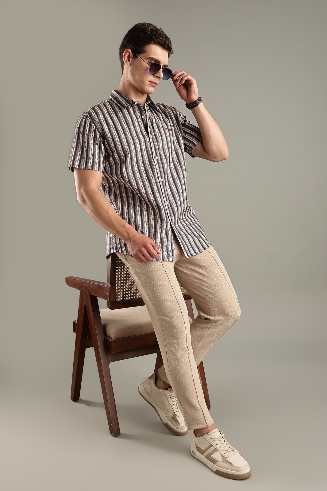 Short Sleeve Casual Shirt - Brown Navy White Style