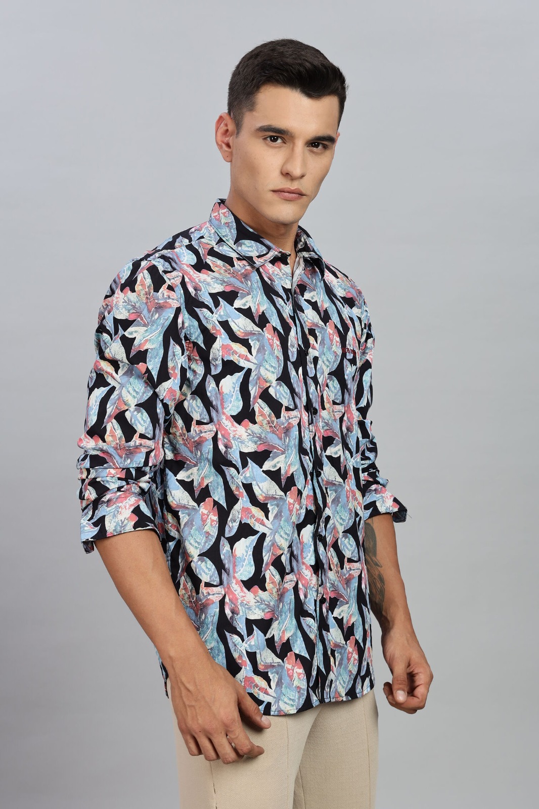 Print Shirt for Men: Bold Leaf Design